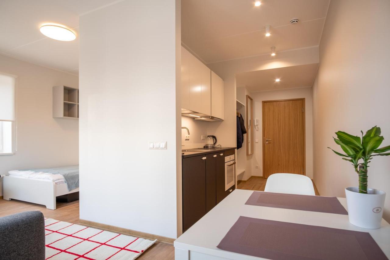 Spacious Mustamaee Apartments - Free Parking Tallinn Eksteriør billede